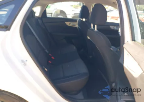 2023 Kia Forte Lxs из США, поврежденный, VIN 3KPF24AD5PE630093